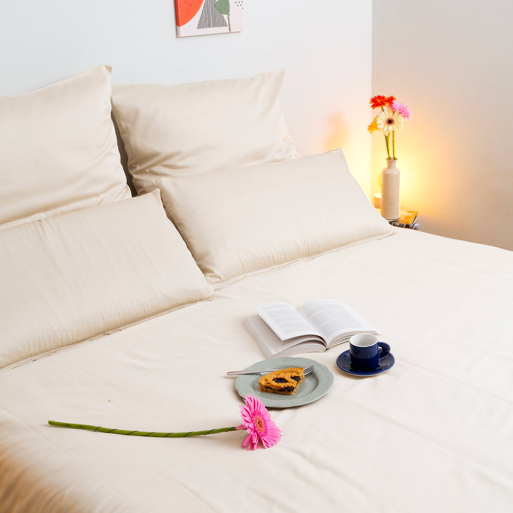 Mako-Satin Kissenbezug Alina in Waldgruen