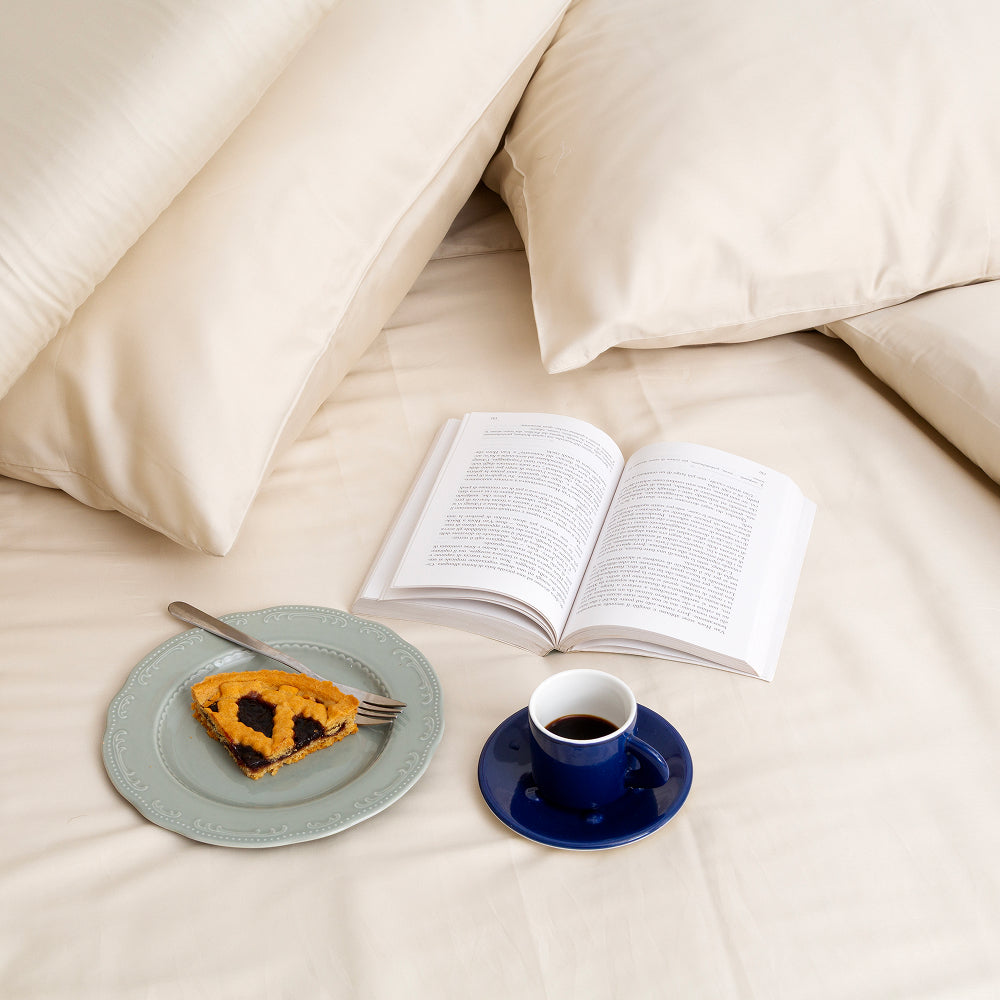 Mako-Satin Kissenbezug Alina in Waldgruen