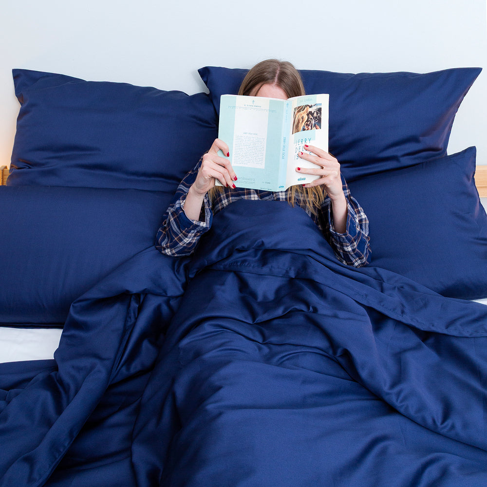 Mako-Satin Kissenbezug Alina in Waldgruen