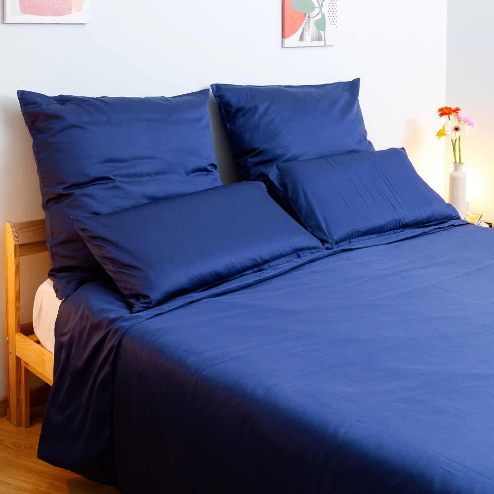 Mako-Satin Kissenbezug Alina in Waldgruen