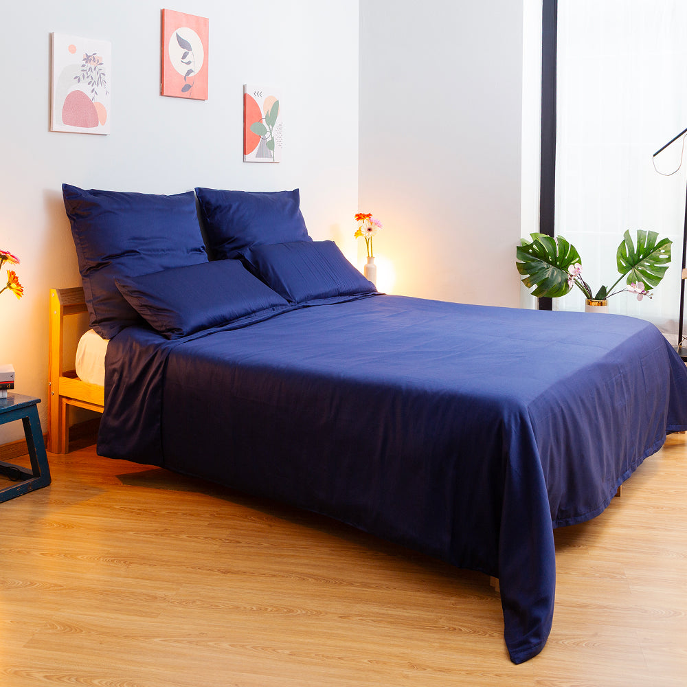 Mako-Satin Kissenbezug Alina in Waldgruen