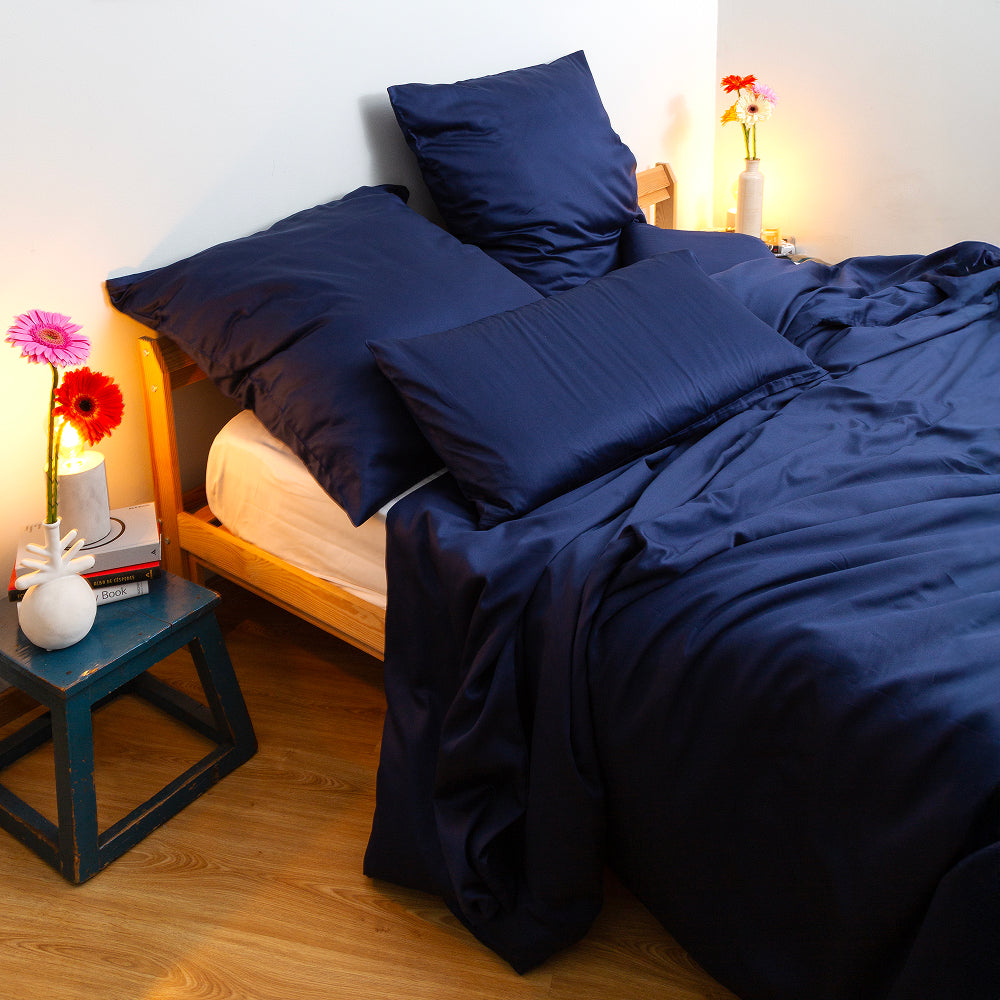 Mako-Satin Kissenbezug Alina in Waldgruen